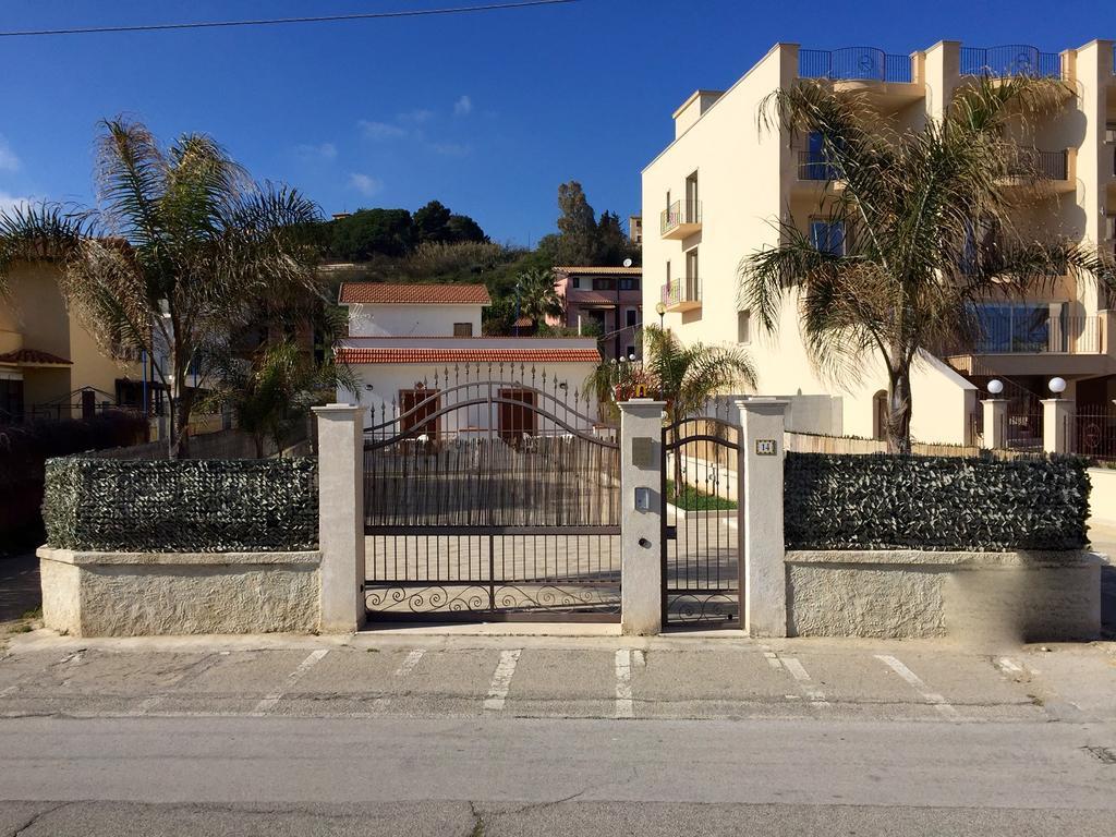 Costa Del Sol Bed & Breakfast Porto Empedocle Exterior photo